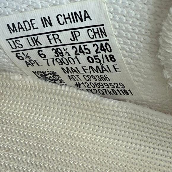 Yeezy Boost 350 V2 ‘Cream’ Men Sneakers - SZ Men 6.5- 8 Women main image 11